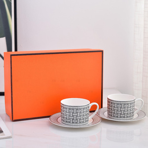 Ensemble de tasses et d'assiettes à café en porcelaine fine européenne de luxe pour la décoration de la maison, ensemble de tasses à thé en porcelaine pour la cuisine - Product Image 4