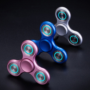Phát sáng trong bóng tối Fidget <span class=keywords><strong>Spinner</strong></span> Hợp kim nhôm và thép không gỉ mang tay giải nén đồ chơi cho bé trai bé gái ngón tay con quay hồi chuyển - Product Image 2