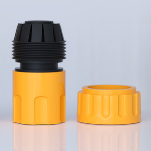Conectores de conexión rápida Guoma Ruixiang de 6 puntos para tubería de agua de PVC de 16 mm y acoplador de manguera flexible de plástico para uso en jardín. - Product Image 2