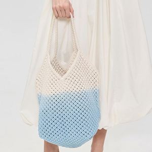 Sac fourre-tout décontracté en crochet pour femme, grande capacité, personnalisable, à ouverture supérieure, pour week-end, voyage et plage - Product Image 1