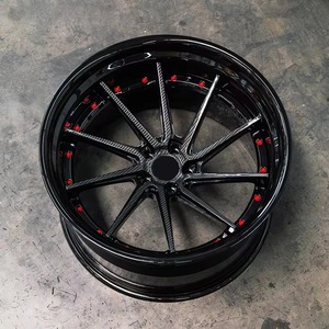 Jantes en fibre de carbone forgée chromées à profil profond, finition personnalisée, ajustement universel pour la modification de véhicules - Product Image 1