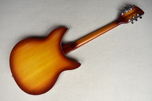 Chitarra Elettrica Flyoung per Mancini, Semi-Hollow, Corpo in Acero, 12 Corde, Colore Sunburst, Produzione di Fabbrica - Product Image 5