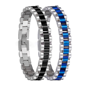Bracciale a Catena Classico di Alta Gamma in Acciaio Inossidabile Placcato Oro, Stile Rapper, per Coppie, Regalo Unisex - Product Image 1