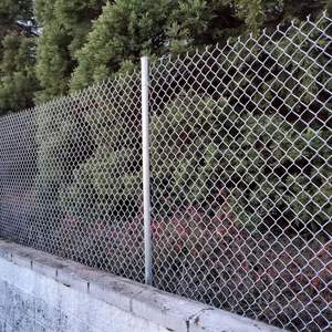 Hot Dipped Galvanized Cyclone Wire Mesh Square Chain Link Fence Welded 50x50mm Mesh 2.0-4.0mm Wire Diameter Rock <b>Fall</b> <b>Protection</b> - Product Image 6