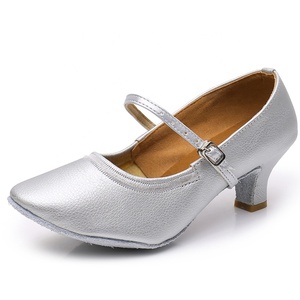 <span class=keywords><strong>Zapatos</strong></span> <span class=keywords><strong>de</strong></span> baile latino duraderos para mujer, calzado <span class=keywords><strong>profesional</strong></span> <span class=keywords><strong>de</strong></span> tacón alto <span class=keywords><strong>de</strong></span> 5,5/7,5 CM para Tango, Jazz y Salsa - Product Image 5