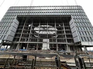 Modern Aluminum Curtain Wall Panels with Anodized Surface for Building Exterior Applications - Product Image 3
