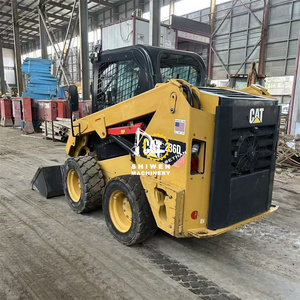 ขายรถตักล้อยางขนาดเล็กมือสอง CAT236D สีเดิมจากโรงงาน ราคาพิเศษ รถตักล้อยางขนาดเล็กมือสอง CAT236D CAT246D - Product Image 3