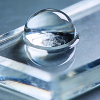 Résine précurseur de polysilazane séchant à l'air, revêtement hydrophobe transparent anti-graffiti, stable aux UV et non jaunissant pour plastiques