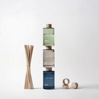 Vente chaude Reed Diffuseur Bouteilles 150ML Rond Bois Couvercle Bouteille En Verre Ambre Diffuseur Chambre Diffuseur Bouteille Avec Bâton
