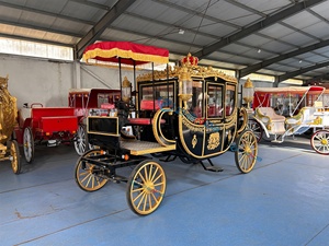 2026 Carrosse électrique haut de gamme pour chevaux / Carrosse de mariage vintage / Carrosse royal noir sans chevaux - Product Image 1