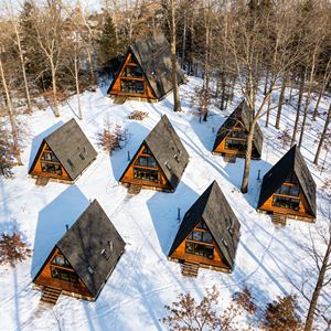 Cabane modulaire en A-frame 20 pieds 30 pieds 40 pieds Chalet préfabriqué Éco pour complexe hôtelier <span class=keywords><strong>Airbnb</strong></span> et escapades de vacances Solution de projet et usage commercial - Product Image 1