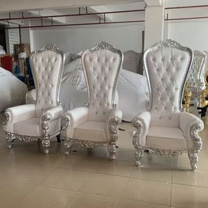 Chaises de mariage de luxe royales de style européen, trônes dorés à dossier haut pour le roi et la reine, personnalisables pour usage en villa - Product Image 6