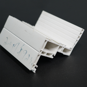 <span class=keywords><strong>Profil</strong></span>és <span class=keywords><strong>en</strong></span> <span class=keywords><strong>PVC</strong></span> de matériaux de construction <span class=keywords><strong>en</strong></span> plastique imperméable personnalisés pour portes et fenêtres - Product Image 6