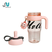 Bouteille d'eau Tritan 690 ml pour enfants avec paille, double couvercle, poignée portable, sans BPA, résistante aux chutes, vente en gros, couleur personnalisée