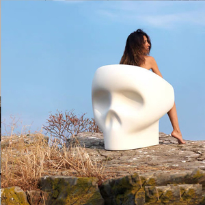 Fuso umano creativo in fibra di vetro oggetti artistici in resina statua e divano sedile scultura con per teschio maschera statua artigianale - Product Image 4