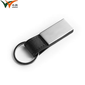 Hot Selling Luxury <b>Keyring</b> Men Car Brand Metal PU Leather Keychain With Custom Logo - Product Image 3
