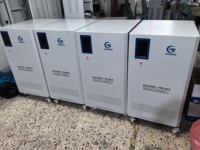 Régulateur de tension automatique (AVR) triphasé 10 kVA 15 kVA à commande servo-moteur, en cuivre, 380 V CA, stabilisateur de tension SVC