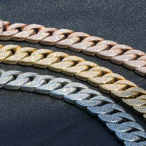 316L स्टेनलेस स्टील लक्जरी कस्टम सोने की हीरे की क्यूबा पिटबुल बुलडॉग कुत्ते की चेन हार के लिए बड़ा कुत्ता कॉलर - Product Image 2