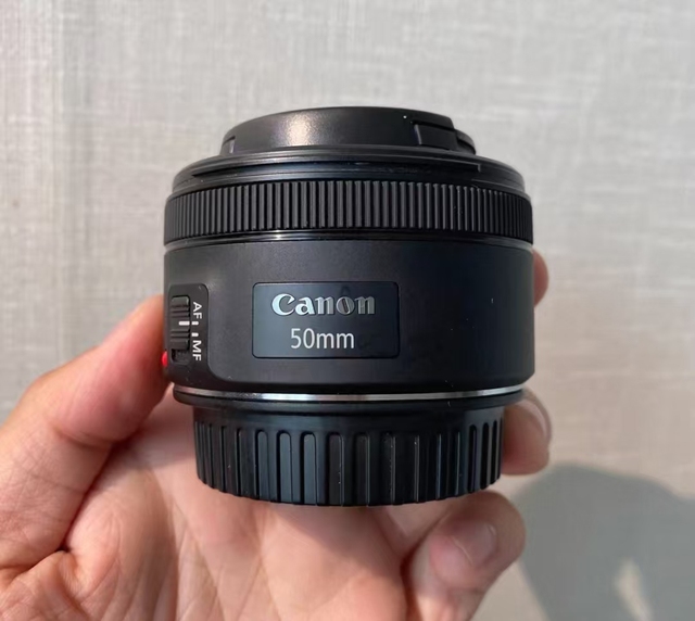 Used Fair Price Fixed Focus Lens EF 50mm Prime Lens F1.8 STM Full Frame Mount APS-C Mount Camera Lens