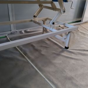 Cama de masaje de espalda de acero inoxidable con altura ajustable para acupuntura y <span class=keywords><strong>Tui</strong></span> Na, para uso hospitalario, diagnóstico y terapia ósea. - Product Image 3