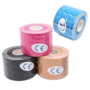 Cinta <span class=keywords><strong>de</strong></span> Kinesiología OEM <span class=keywords><strong>de</strong></span> 5 CM*5M con Logotipo Personalizado <span class=keywords><strong>de</strong></span> Fábrica, Cinta <span class=keywords><strong>de</strong></span> Kinesiología Transpirable y Perforada <span class=keywords><strong>para</strong></span> Soporte Muscular y Articular - Product Image 5