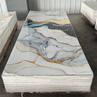 Panneau mural moderne en PVC doré, revêtement UV, imperméable, ignifuge, à motif géométrique pour murs et plafonds intérieurs