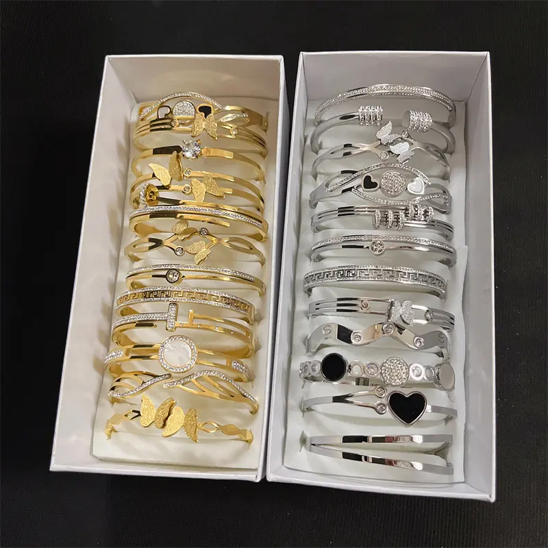 Aléatoire ou choisissez bracelets de marque dernière conception bijoux de luxe bracelets en acier inoxydable pour dames