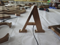 Enseigne lumineuse LED personnalisée à haute luminosité, éclairée sur le devant et le dos, enseigne 3D pour devanture de magasin, panneau arrière en acier inoxydable, publicité