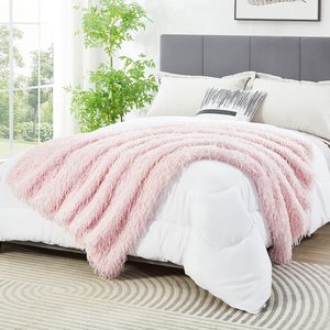 Plaid d'hiver en fausse fourrure rose 850 GSM Zhengtai OEKO-TEX pour canapé, vente en gros - Product Image 4
