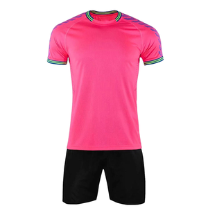 Conjunto de camiseta de fútbol personalizable para adultos último equipo deportivo personalizado nombre del equipo servicio OEM disponible poliéster algodón 30 - Product Image 1