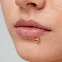 Perhiasan Tindik Tulang Rawan untuk Wanita 16G, Cincin Bibir Labret Baja Bedah 316L Berlapis Enamel Merah, Model Monroe Medusa Helix Tragus