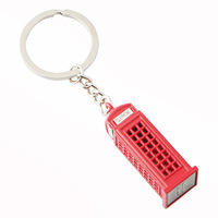 Porte-clés souvenir d'Angleterre, bus rouge de Londres, cabine téléphonique rouge