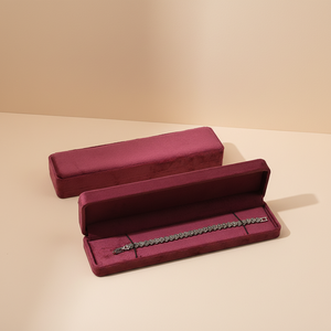 Elegante Scatola per Gioielli Tengji in Velluto Rosso Vino, Stile Europeo, Rettangolare/Quadrata, con Chiusura Magnetica e Incisione - Product Image 6