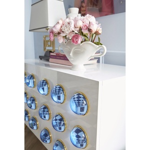 Jonathan Adler GLOBO CABINET <span class=keywords><strong>Bianco</strong></span> <span class=keywords><strong>Laccato</strong></span> Lucido con Sfera Rotonda in Acrilico Blu Base in Metallo Dorato Credenza per <span class=keywords><strong>Soggiorno</strong></span> - Product Image 5