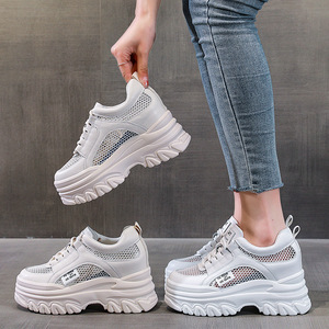 Wear-resistant inner-height white sneakers for <b>women</b>, new 2026 spring/summer style, breathable thick-soled platform casual shoes - Product Image 3