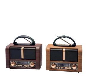 Factory Retro Wooden Radio AM FM SW Radio Portable Speaker with Handle for Outdoor Camping Home Decoration Portable Speaker - Product Image 2