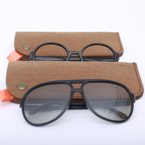 Étui à lunettes en feutre personnalisé pour lunettes de soleil sur ordonnance, sac à lunettes portable unisexe, protection résistante à la pression pour lunettes - Product Image 1