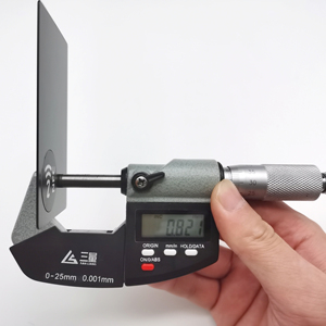 RFID สมาร์ทกันน้ำโลหะนามบัตรโลโก้สแตนเลสโลหะผสมสังกะสีชุบเงินชุบทอง NTAG213 NFC ออกแบบส่วนบุคคล - Product Image 5