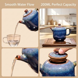 Théière artisanale en porcelaine Jun dans un coffret cadeau - Patrimoine culturel immatériel chinois pour offrir en cadeau de prestige et pour la cérémonie du thé - Product Image 3