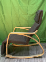 Chaise longue à bascule en bois courbé de style antique avec accoudoirs pour le salon