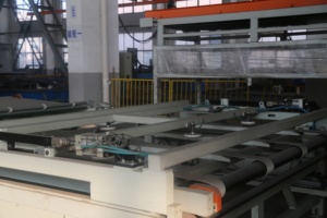 Ngắn chu kỳ tự động Veneer dây chuyền sản xuất gỗ Laminate máy cho ván hoặc MDF - Product Image 4