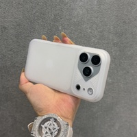 Coque de téléphone de luxe style Mecha mate pour iPhone 17 13 14 15 16 Pro Max avec bouton caméra et plaque arrière à pois, antichoc