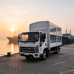 รถบรรทุกไฟฟ้า KAMA EM32 ระยะทางวิ่ง 350 กม. (NEDC) รับน้ำหนักได้ 3 ตัน แบตเตอรี่ 100.46 กิโลวัตต์ชั่วโมง พร้อมกล่องบรรทุกแบบรางสูงสำหรับการขนส่งในเมือง - Product Image 1