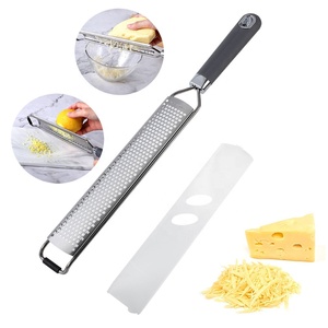 <span class=keywords><strong>Rallador</strong></span> <span class=keywords><strong>de</strong></span> Queso y Zester <span class=keywords><strong>de</strong></span> Limón <span class=keywords><strong>de</strong></span> Acero Inoxidable para Verduras y Alimentos, con Mango <span class=keywords><strong>de</strong></span> Tubo - Product Image 1