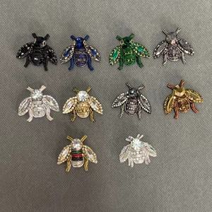 ZSY fai da te accessori per borse di abbigliamento fatti a mano 3D con perline di cristallo ape di seta indiana ricamata patch distintivo - Product Image 4