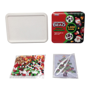 Divertente Kit Educativo per Bambini con 1200 Perline di Plastica da Stirare 5MM per Artigianato Natalizio Fai-da-Te - Product Image 3
