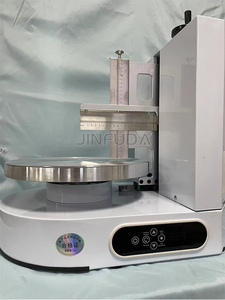 Machine automatique pour l'étalement et la décoration de gâteaux d'anniversaire ronds, pour le glaçage, le glaçage et le lissage - Product Image 6