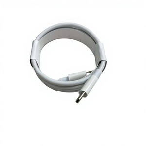 Cavo USB-C a USB-C da 100W con chip E-Mark per ricarica rapida - Product Image 3