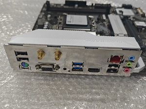 เมนบอร์ดสำหรับเล่นเกม B650M GAMING WIFI PCIe4.0 รองรับช่องเสียบ M.2 รองรับ CPU 7000 รองรับแรม DDR5 รองรับซ็อกเก็ต AM5 เมนบอร์ด B650 - Product Image 2