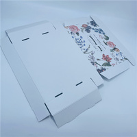 Boîte cadeau pliable en carton ondulé E-Flute imprimé motif floral personnalisé, emballage de luxe couleur pleine pour colis recyclables